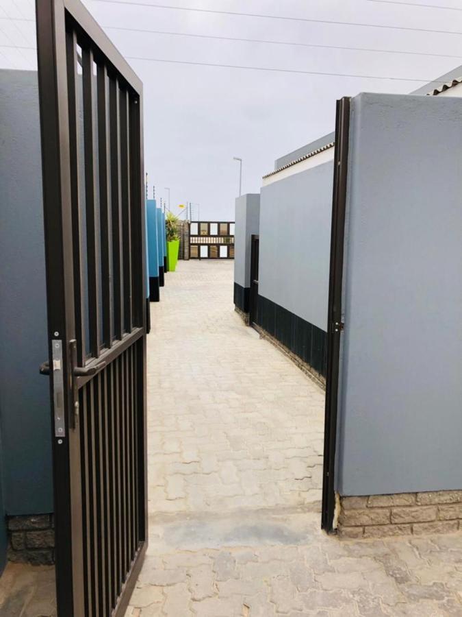 Kelpmeeu Self- Catering Apartments Swakopmund Luaran gambar